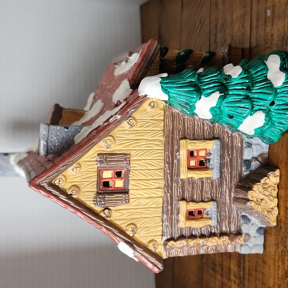 Pinewood Log Cabin Dept 56 Snow Village - Picture 3 of 7